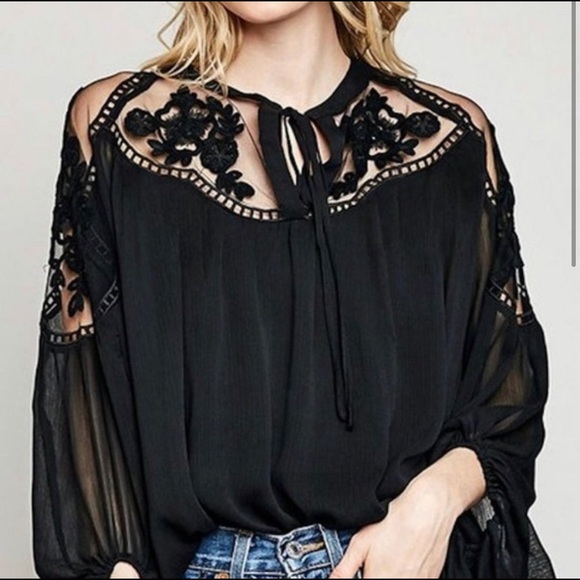 Black Lace Blouse - Picture 2 of 3